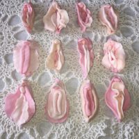 Custom Cupcakes - Image 2
